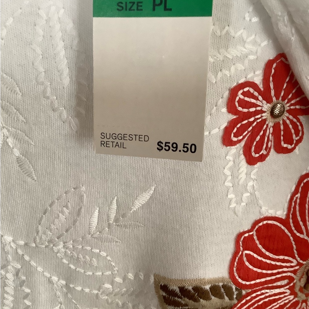 Alfred Dunner Women's Cream Floral Blouse - Picture 6 of 6